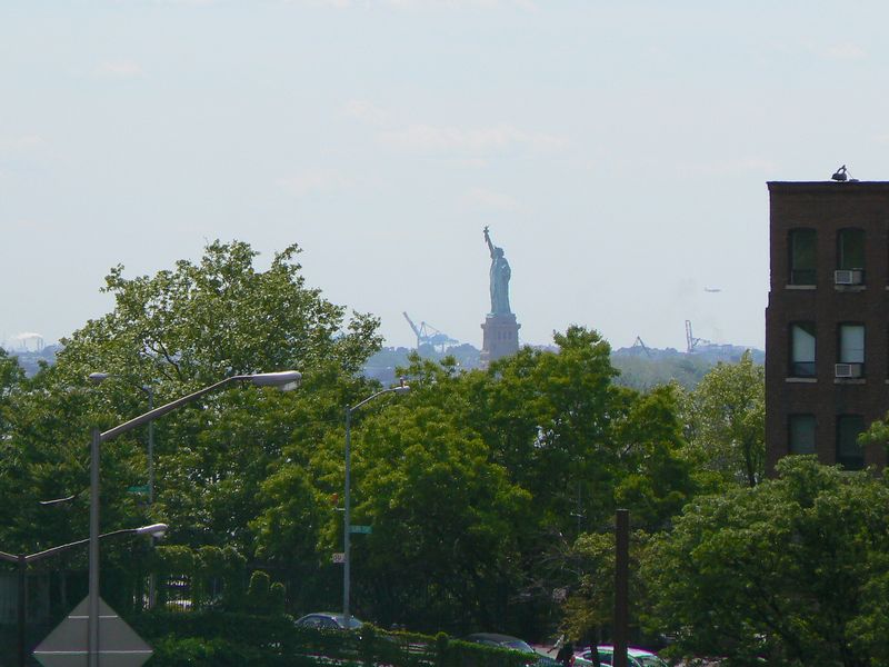 Statue de la liberte: Statue de la liberte vu de Battery Park 3